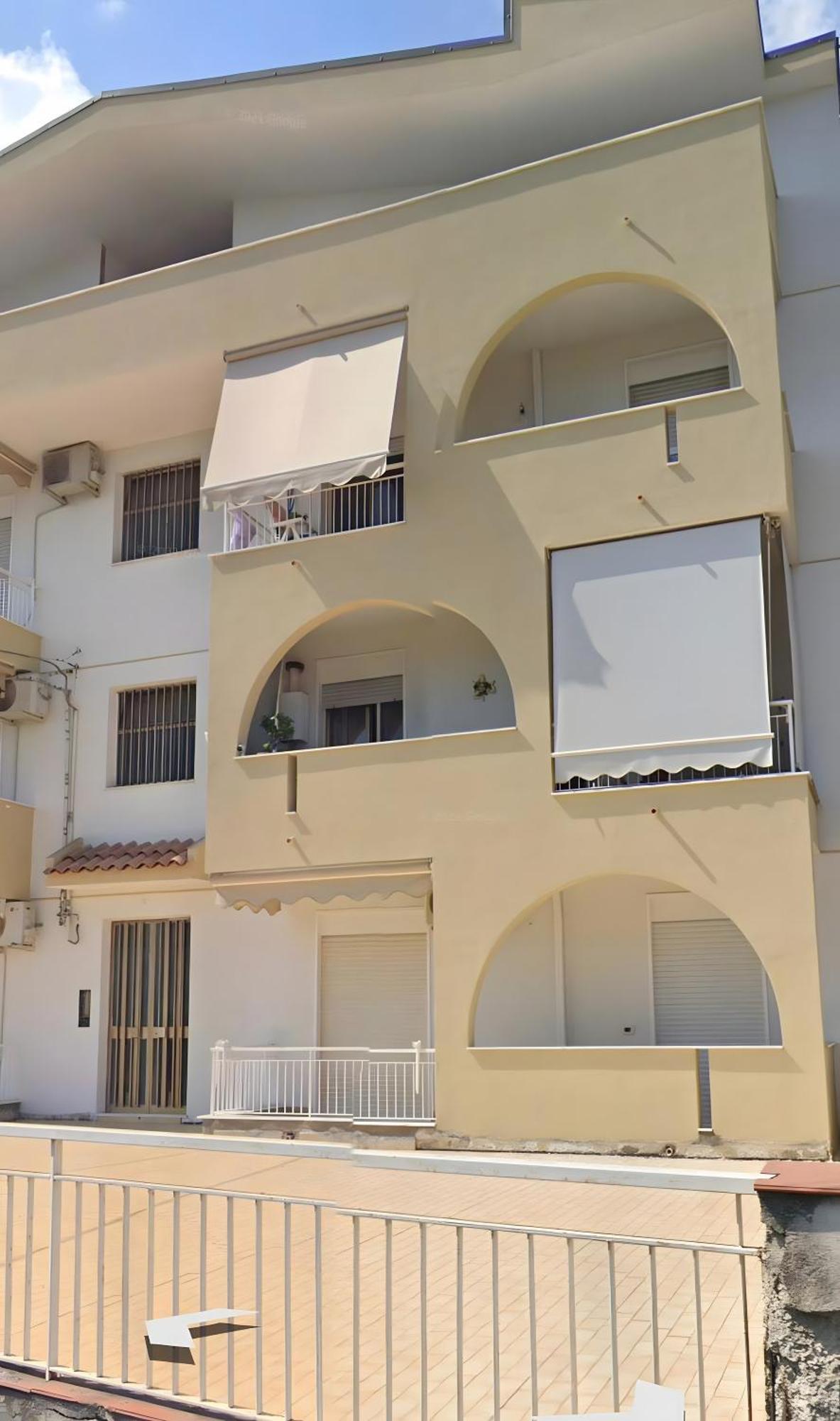 Chiara Home Apartment Giardini Naxos Dış mekan fotoğraf