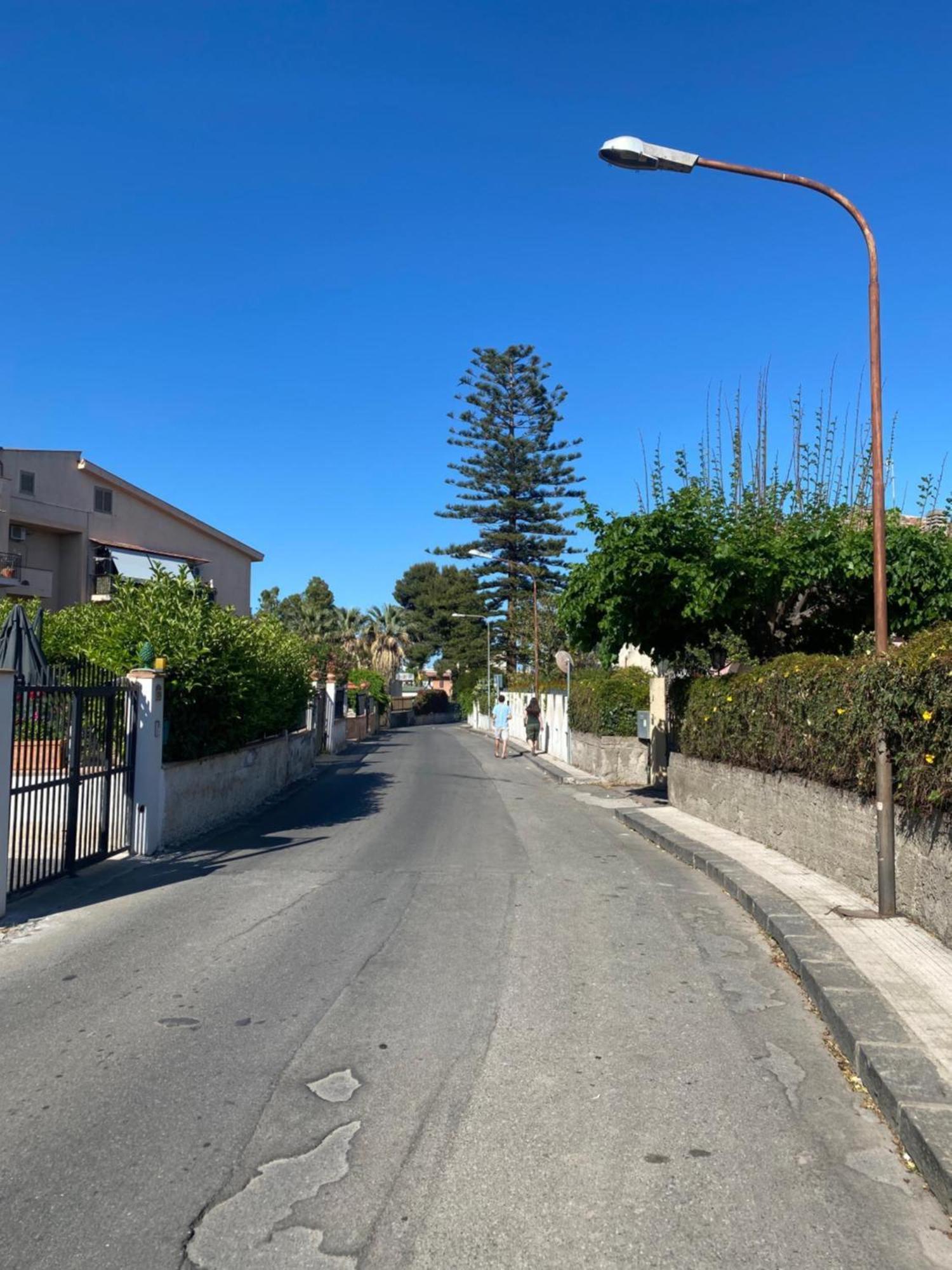 Chiara Home Apartment Giardini Naxos Dış mekan fotoğraf